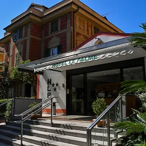Le Palme 3*, Varazze Italia